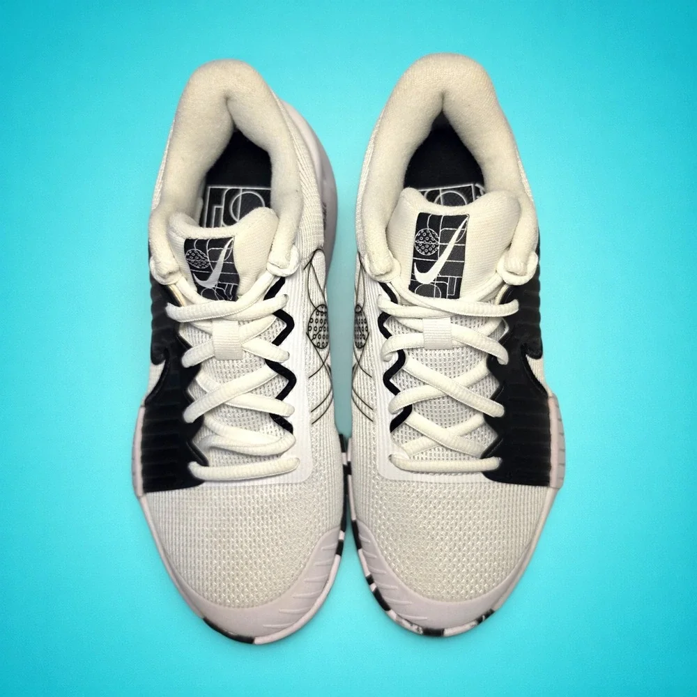 Women's Nike Air Zoom Challenge Pickleball Black/White Shoes FQ4155 100, Size 5